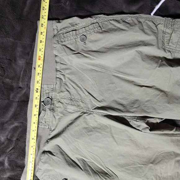 Lane Bryant Khaki Green Cargo Shorts Adjustable Length Plus Size 20 - Picture 4 of 8
